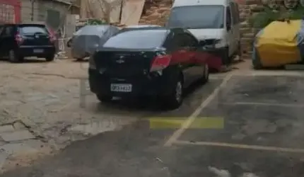 TERRENO JARDIM PERI
