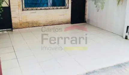Sobrado com 130m², 2 dorms, 2 vagas na Vila Paulicéia!!