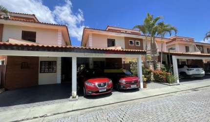 CASA PARA VENDA EM CONDOMINIO.