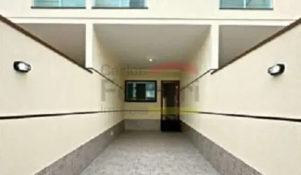 Sobrado Novo com 3 suítes, 2 vagas Travessa Av. Conceição
