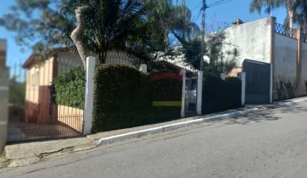 Casa para venda com Piscina Vila Pedra Branca 585 m² 3 dormitórios 3 vagas