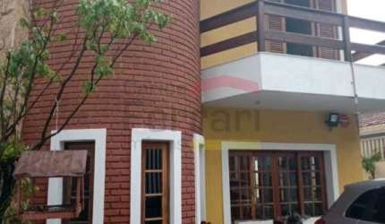 Sobrado Residencial Santa Terezinha á venda 3 quartos/ 1 suíte/ 2 vagas