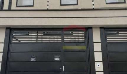 Sobrado novo com 03 suítes e 02 vagas