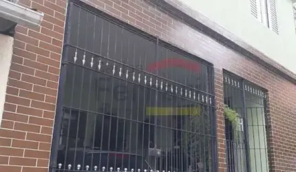 SOBRADO - ÁGUA FRIA - 2 DORM. 2 SALAS. 1 VAGA. 2 WC. 160 M2