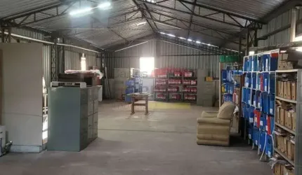 Prédio Comercial na vila  Maria