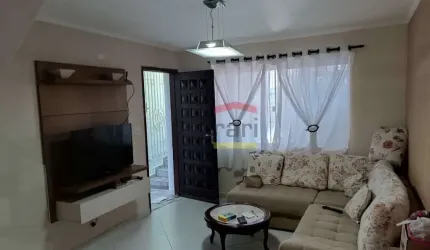 Sobrado a venda com 3 quartos, suíte e edícula, próximo ao Horto Florestal, preço abaixo do mercado!