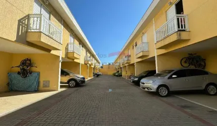 Sobrado à venda em condomínio com 3 quartos e 2 vagas no Jaçanã