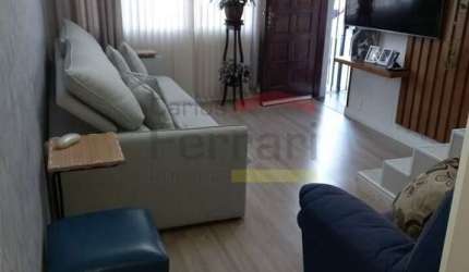 Sobrado 2 dormitórios, 2 vagas/Vende - Parque Vitória