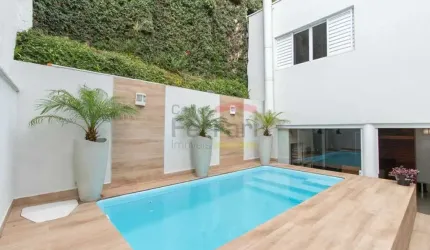 Casa a venda no Jardim Bianca com 5 Quartos, Piscina e três vagas.