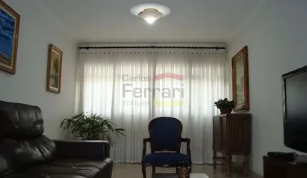 Sobrado á venda na  Vila Paulicéia - 3 quartos e 6 vagas - Aceita permuta