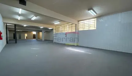 GALPÃO PARA LOCAÇÃO.