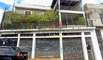 Sobrado à venda com edícula - excelente opção para morar ou investir, renda de até R$ 5 mil por mês!