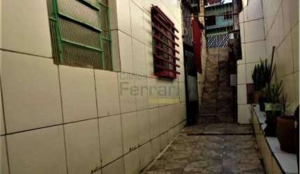 Imóvel com 6 casas na região de Vila Medeiros