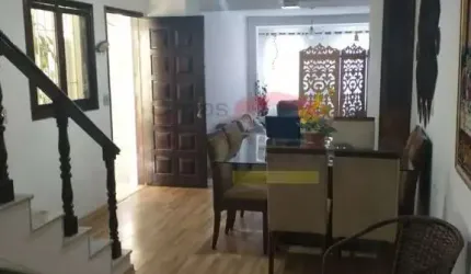 SOBRADO - 3 DORM. 1 SUITE. 3 VAGAS - 5 MINUTOS DO METRÔ TUCURUVI