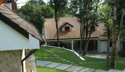 Casa Condomínio fechado a venda,  Serra da Cantareira, Roseira Mairiporã, 5 dorms. 2 suítes, 3 va