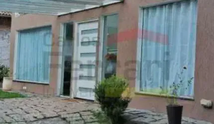 Casa para Venda no Condomínio Parque Suíça, com 03 dormitórios e 04 banheiros, com 314 m².