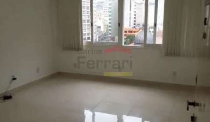 Apartamento 42m²   a 50 mts do metrô liberdade,