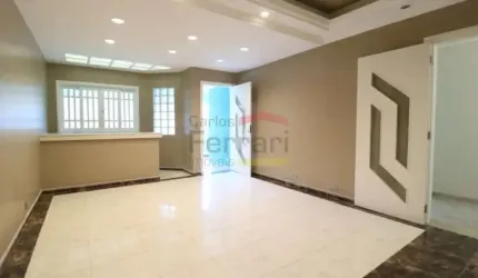 Sobrado com 234m² à venda na Água Fria!