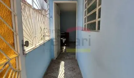 São 2 casas  térrea no mesmo terreno na Vila Gustavo