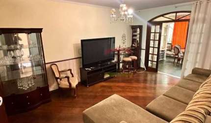 Sobrado com 200 m² com 3 quartos  , 2 vagas  -na vila Irmãos Arnoni