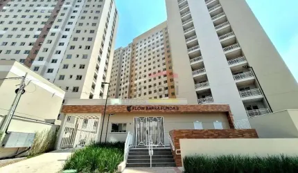 Barra Funda, 35 metros, proximo ao metrô