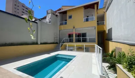 Casa com piscina  Jardim São Paulo .