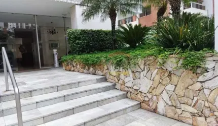 Apartamento a Venda, Santa Cecilia, 122 metros, 2 suítes, 2 vagas, próximo metrô. Porteira Fechada.