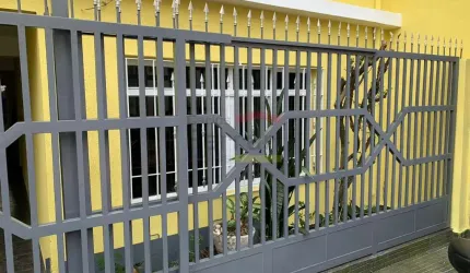 CASA A VENDA NO PARQUE EDU CHAVES