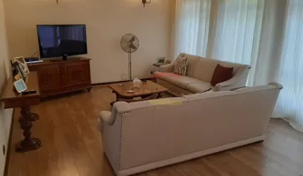 Casa no Jardim França, aceito permuta