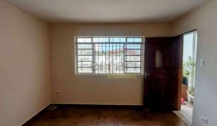 Casa assobradada à venda no Tucuruvi, 900m do metrô Tucuruvi/Shop. Tucuruvi