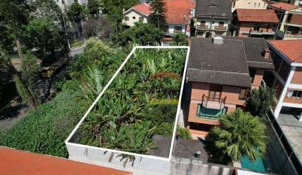 terreno a venda com 360 m²