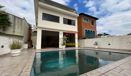 Casa Térrea Assobradada 464m² Jardim São Bento 4 suítes 6 vagas piscina churrasqueira salão de festa