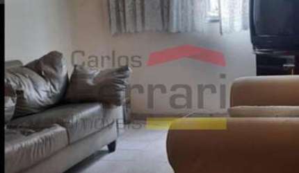 Apartamento a venda, Bom Retiro, 03 dormitórios, 02 banheiros, sem vaga