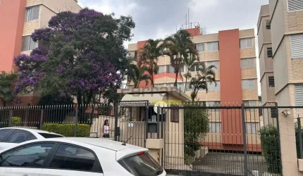 Ótimo Apartamento Térreo 2 dormitórios 1 vaga de garagem