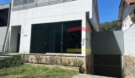 Excelente Oportunidade em Pinheiros! Prédio Comercial de 790m² com 15 Vagas de Estacionamento