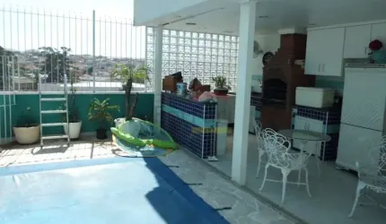 SOBRADO PALMAS DO TREMEMBE COM FINO ACABAMENTO COM PISCINA
