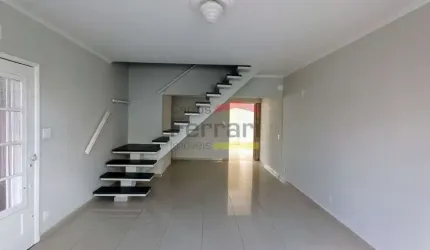 Sobrado Espaçoso para Locação na Água Fria! - 3 Dormitórios, sendo 2 suítes e 2 vagas de garagem!