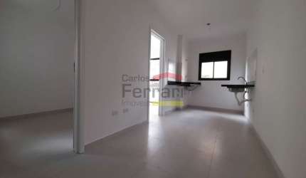 APARTAMENTO COM 2 DORMITÓRIOS BEM NO  MIOLO DE SANTANA.