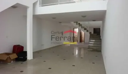 Prédio comercial em Santana