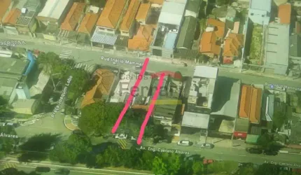 Terreno com casas no Imirim