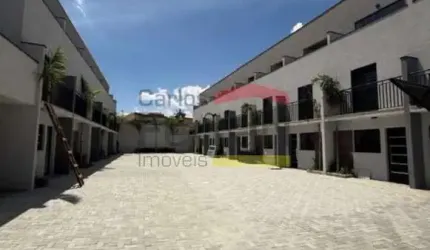 Sobrado em condomínio fechado à venda próximo ao Andorinha - 100m² - 2 Dorm - Espaço Gourmet!!