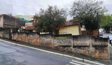 Terreno de Esquina com Casa  Oportunidade para Investidores e Construtores!