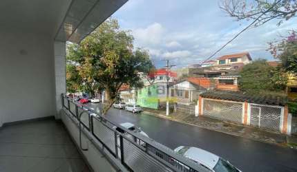 Casa na Avenida Imirim com 4 Quartos ! Com Sacada e Churrasqueira
