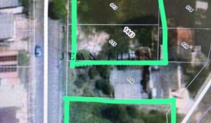 Terreno à venda no Universitário, Caxias do Sul  por R$ 648.000