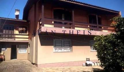 Casa com 3 quartos à venda na Bela Vista, Caxias do Sul  por R$ 1.200.000