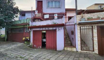 Casa com 3 quartos à venda no São José, Caxias do Sul  por R$ 692.000