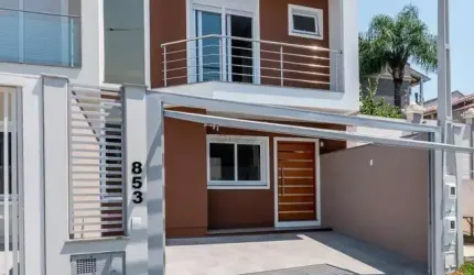 Sobrados com 3 dormitórios