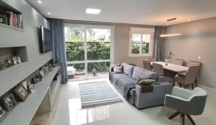 Vende Apartamento Garden de 3 dormitórios  transformado em 2 com living estendido decorado e mobiliado