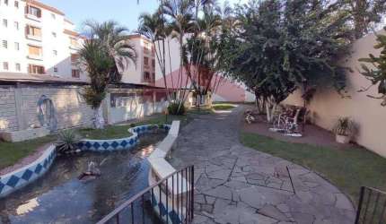 Apartamento térreo no bairro Centro.