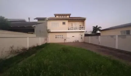 Casa 4 dormitórios